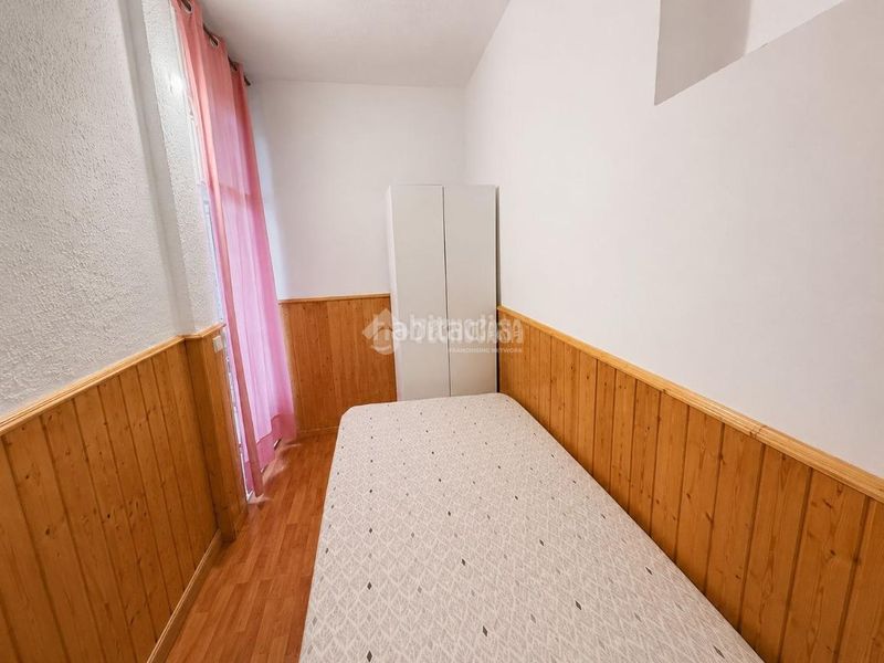Foto 8f10a00b-14de-412f-a549-c48994a5e6a5. Pis a Simancas Madrid
