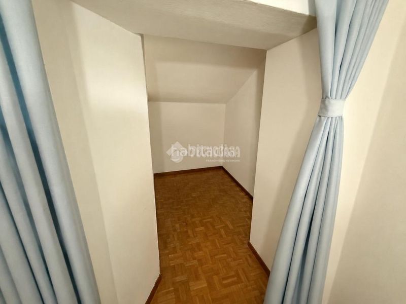 Foto 27fd227c-c889-48f2-bd69-a892551d1563. Pis a Simancas Madrid