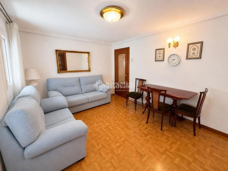 Foto e6f21e06-778e-46fd-bc1b-046bcd1c4d2f. Pis a Simancas Madrid