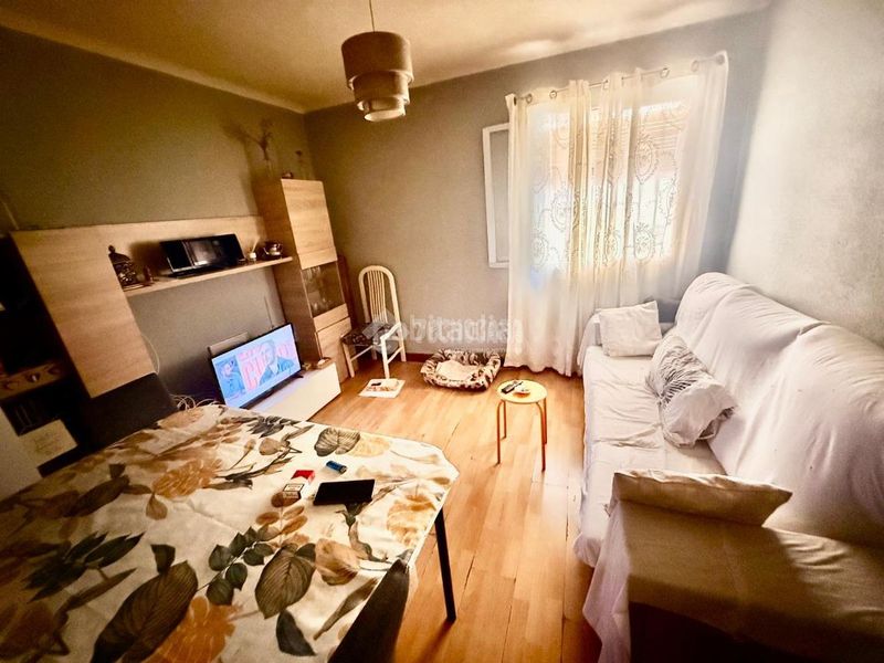 Foto 763a07f9-bccd-4967-b649-89818105adcb. Piso  en venta en Simancas Madrid