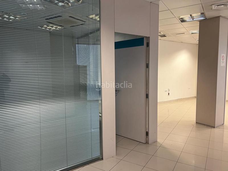 Foto a1902860-5f46-4441-aa36-b46ffbb215dc. Location local commercial dans Juan de Borbón Murcia