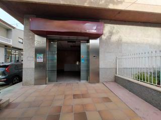 Location Local commercial à Avenida ingeniero josé alegría 96