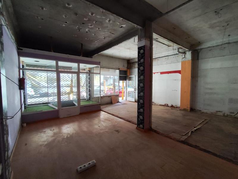 Foto c6c194cd-3e0a-4e47-a194-eba4d7156158. Alquiler local comercial  en alquiler, totalmente diáfano en Coruña (A)