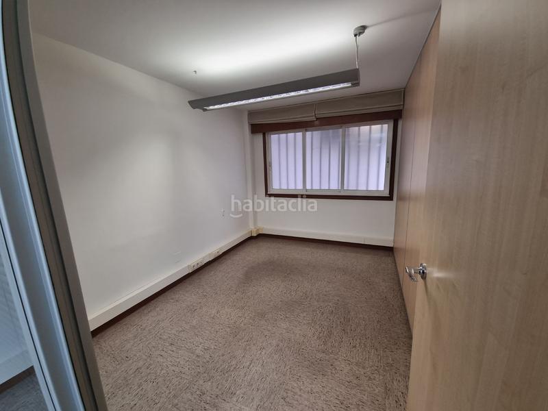 Foto 5e929a60-bcba-46b4-8b4b-3685b04cf67f. Lloguer oficina a Vioño Coruña (A)