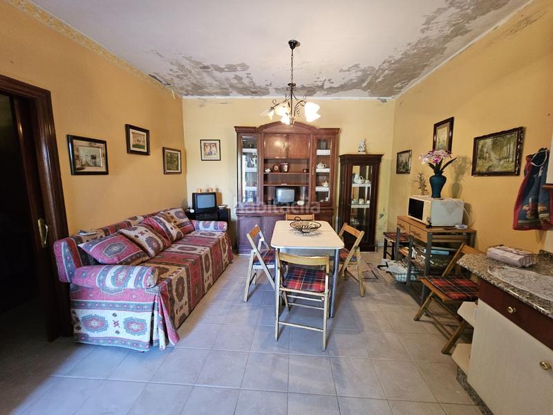 Foto 5a492147-2488-4747-a76c-3feed3dd4de8. Casa parcela edificable de 2.243 m2 en castelo en Sada