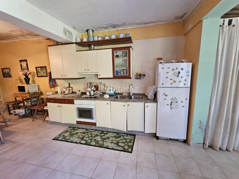 Foto 72f82ebc-9f76-4f3a-8f24-ad89e98a7bf8. Casa parcela edificable de 2.243 m2 en castelo en Sada