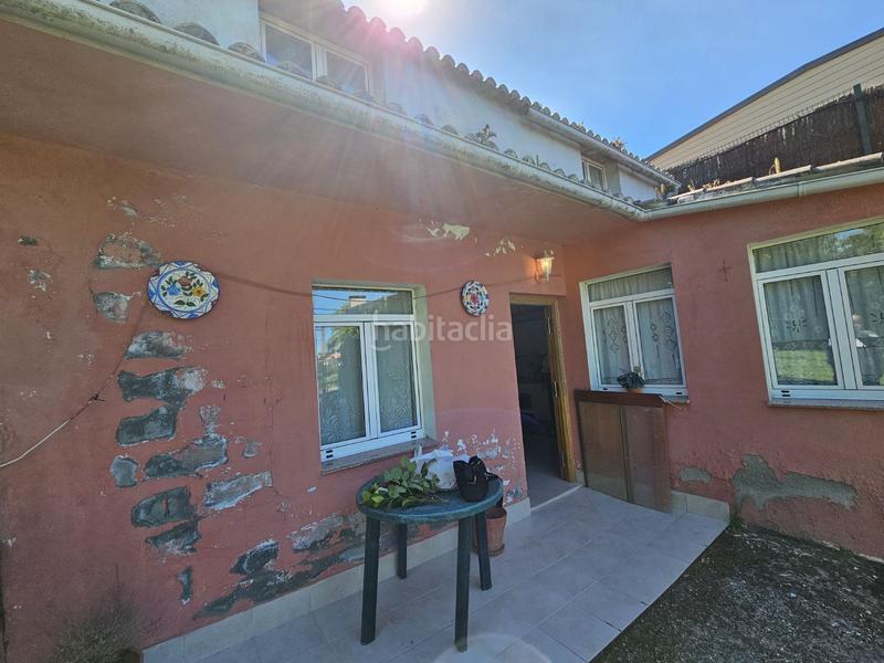 Foto bea84865-e002-4434-b882-2bf6c3c312aa. Casa parcela edificable de 2.243 m2 en castelo en Sada