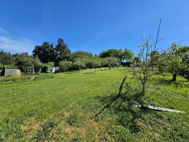 Foto e9d3fa87-297a-4fbb-84d9-3a49f3b24353. Casa parcela edificable de 2.243 m2 en castelo en Sada