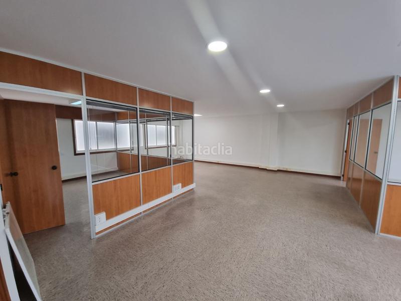 Foto 1a6357cc-a6ae-451d-adbc-0ec7770c3559. Rent office space in Vioño Coruña (A)