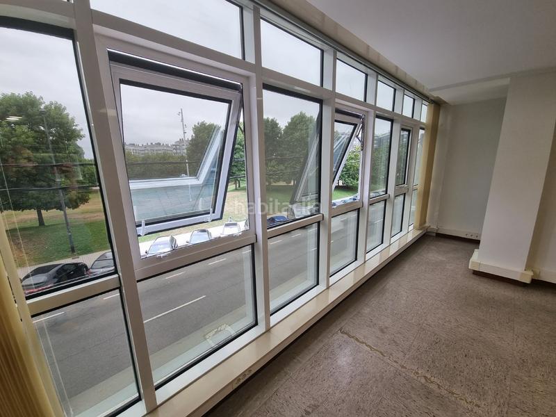 Foto d810fbee-d4d0-4ee8-8600-c9770808fce6. Rent office space in Vioño Coruña (A)