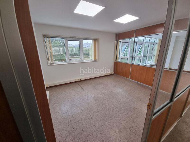 Foto 85685c90-1995-439f-8c84-911efa8e6648. Lloguer oficina a Vioño Coruña (A)