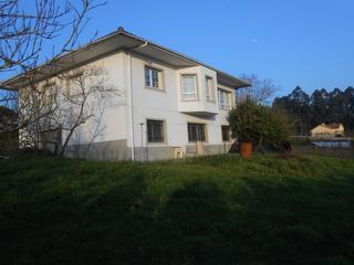 Casa en Bergondo