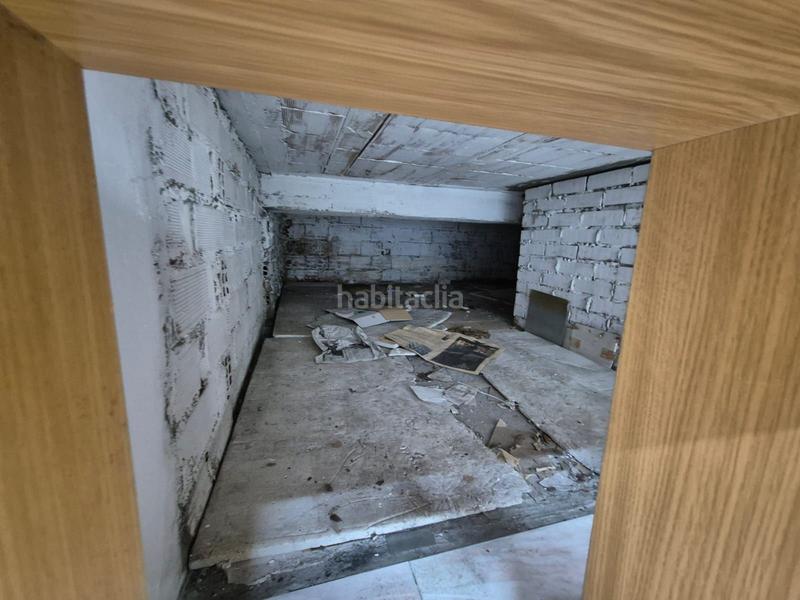 Foto d0852ebd-9852-408c-a836-fecbcaad9334. Rent business premise in Riazor - Visma Coruña (A)