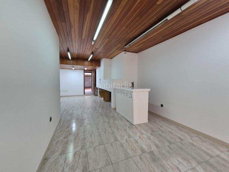 Foto faecfb3d-d46f-490a-a752-8c233aaaa5df. Rent business premise in Riazor - Visma Coruña (A)