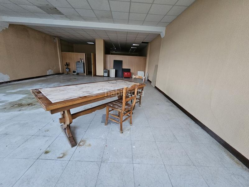 Foto 64b72ad0-21cf-465e-8dcf-74617deb76ab. Location local commercial dans Pastoriza Arteixo