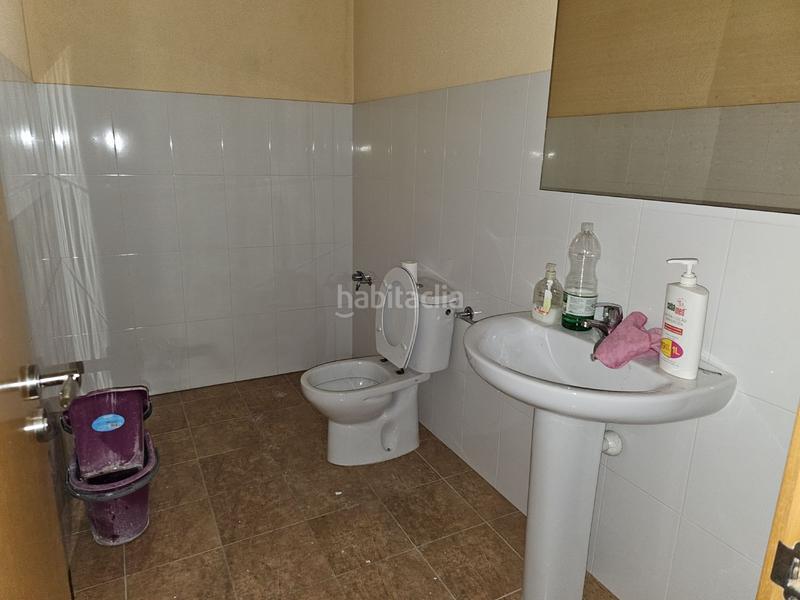 Foto e8389f89-99d9-4e83-ac28-c3b740b177ee. Location local commercial dans Pastoriza Arteixo