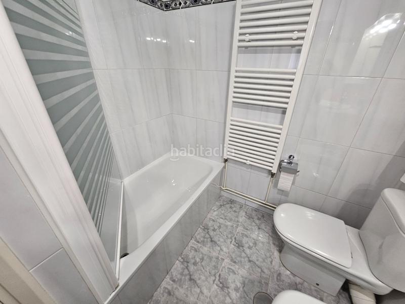 Foto b1ae3cd3-0293-4404-8ebc-138cdce5594a. Affitto appartamento con riscaldamento in Monte Alto - Zalaeta - Atocha Coruña (A)