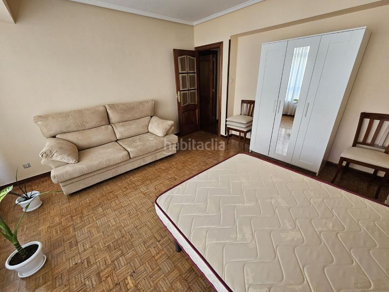 Foto 0636b24a-97ca-4303-a36e-03fbce4b1c39. Location appartement avec chauffage dans Monte Alto - Zalaeta - Atocha Coruña (A)