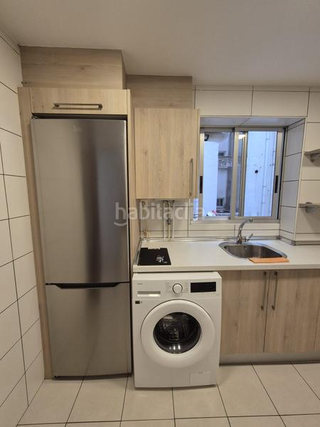 Foto 01c43234-6943-4f1c-9049-721d3452e7b9. Piso  en venta, en la ronda de outeiro, edificio divina pastora, a coruña. en Coruña (A)
