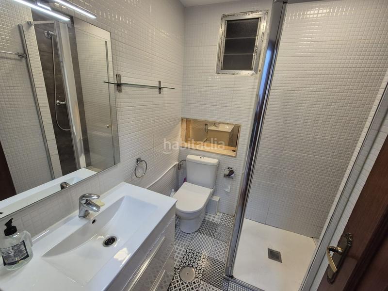 Foto f2362958-d47a-446f-87ed-18f93a4b3f49. Piso  en venta, en la ronda de outeiro, edificio divina pastora, a coruña. en Coruña (A)