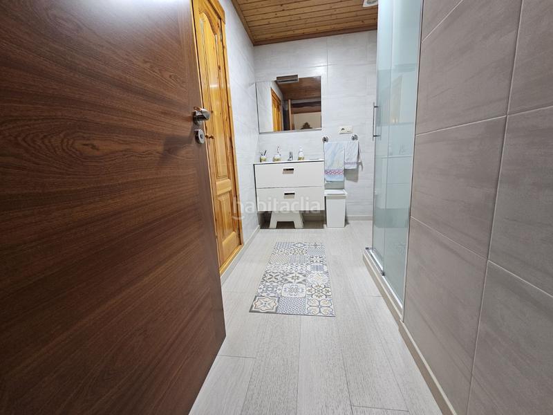 Foto 009a9572-688b-4cc1-9091-3ad21ef25abe. Maison avec chauffage dans Laracha