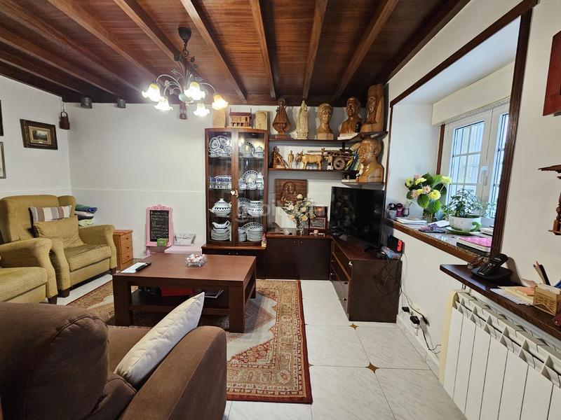 Foto 65b1543d-e378-446d-9311-5679fdb5a82d. Maison avec chauffage dans Laracha