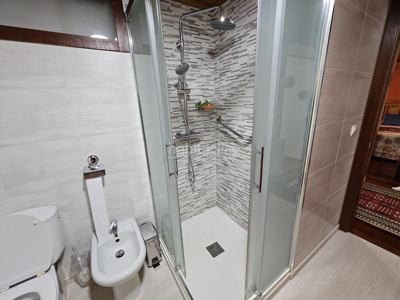 Foto ba6a6838-b640-45d0-bd80-b2b6570200dc. Maison avec chauffage dans Laracha