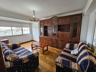 Appartamento in Los Castros - Castrillón. Segundo piso con ascensor para reformar en el castrillón