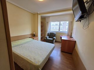 Rent Flat  De outeiro. Alquiler piso 5 habitaciones temporada curso escolar