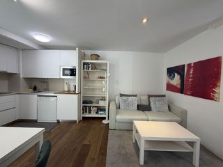 Location Appartement  Alcalde canuto berea. Apartamento en alquiler para temporada curso 202627.