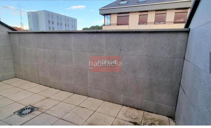 Foto 5d32eccb-7c28-4753-b385-ff9d8eed1254. Dúplex amb calefacció aparcament a Mariñamansa Ourense