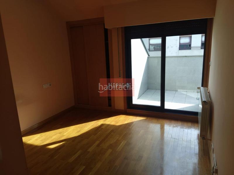 Foto 943c231e-3236-4a77-a54b-1ea91538c3d1. Zweistöckige wohnung mit heizung parking in Mariñamansa Ourense