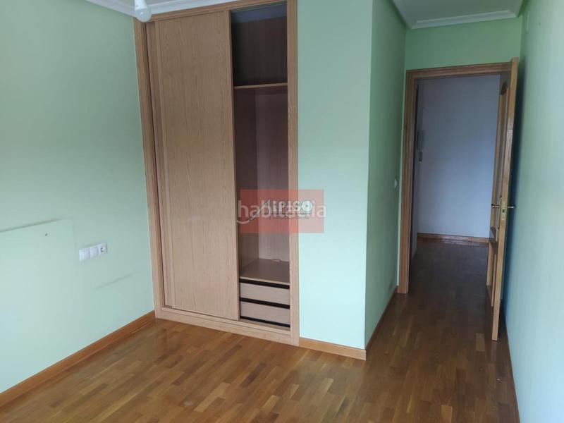 Foto a1063431-cdfd-48ed-966a-ed9e2f148d33. Zweistöckige wohnung mit heizung parking in Mariñamansa Ourense