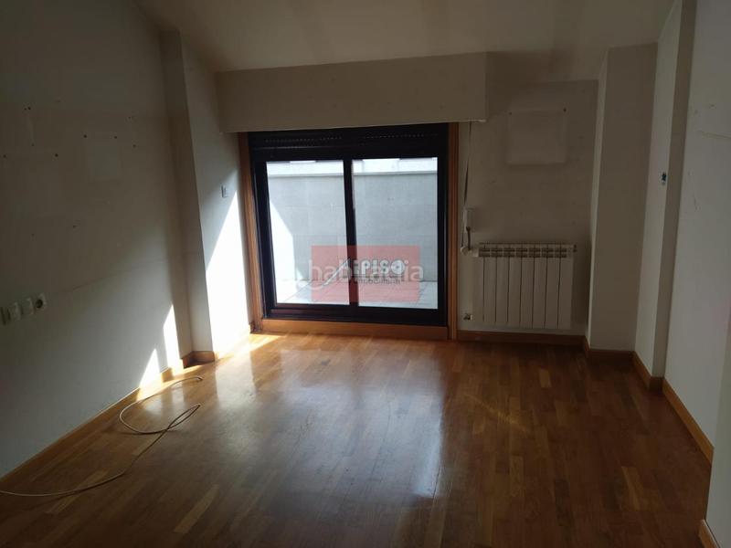 Foto c49c2133-7e3a-4a50-a915-9dc888ef3298. Zweistöckige wohnung mit heizung parking in Mariñamansa Ourense