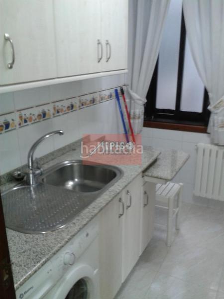 Foto 76b3f77f-81a6-4fef-bbf6-324489b22613. Lloguer apartament amb calefacció a Centro Ourense
