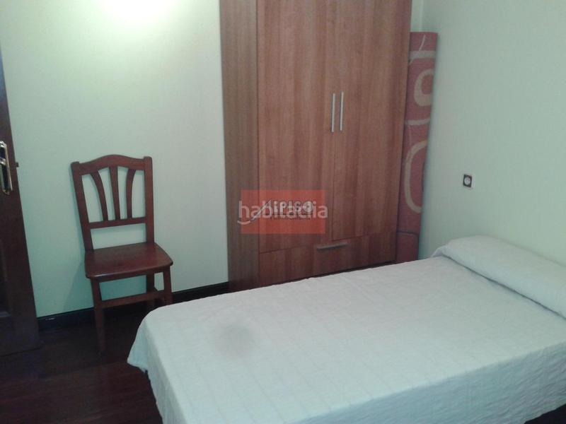 Foto 283c3b44-af83-4af0-876a-745d2cf12e33. Rent apartment with heating in Centro Ourense