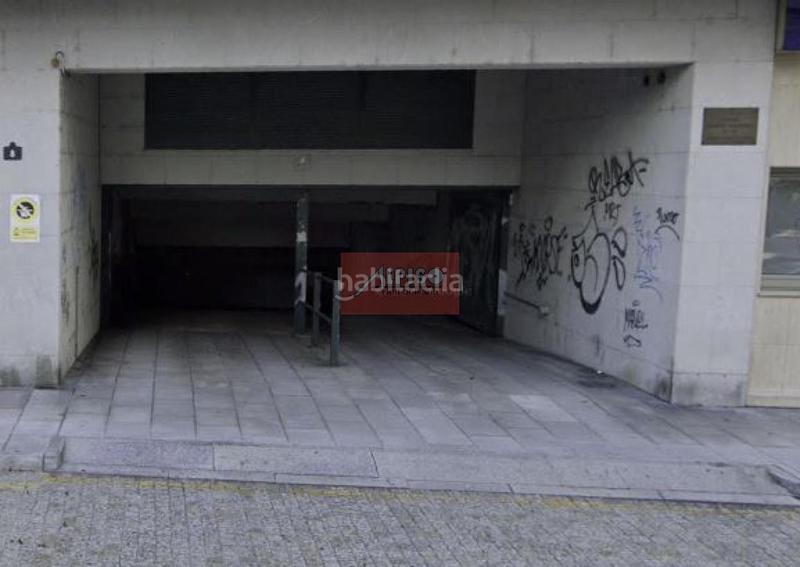 Foto 3b46b6c5-62fb-4930-9088-e1ed385fddd9. Parking coche en Centro Ourense