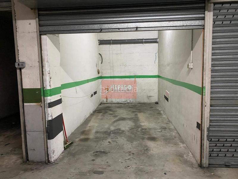 Foto a913997e-4e71-4077-9f23-24266345dfb0. Parking coche en Centro Ourense