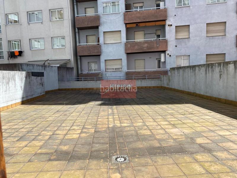 Foto 3358884b-b583-4c5b-9bb2-99a1636e3ec4. Location local commercial dans Centro Ourense