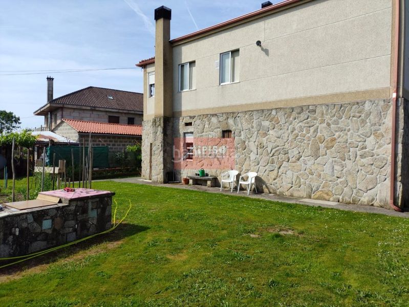 Foto 043a9464-99e7-429f-ae93-594551f45863. Casa amb calefacció a Ventiun Ourense