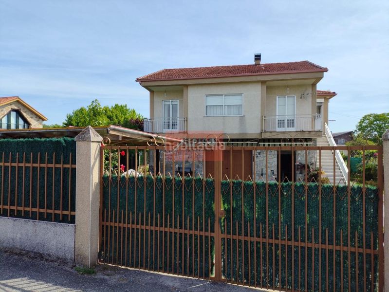 Foto 5f27493b-c525-4cd6-ae76-921321c12684. Casa amb calefacció a Ventiun Ourense