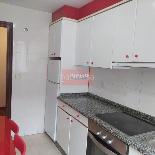 Foto b2415558-b97d-47c0-94fa-7a5a45df4f3f. Apartament amb calefacció a Couto Ourense