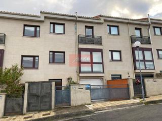 Casa adossada  Urbanizacin mun di deu