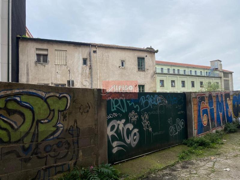 Foto 45b9ee7d-43e3-4b8b-84c6-7b8b8174e3cd. Edificio en San Francisco Ourense