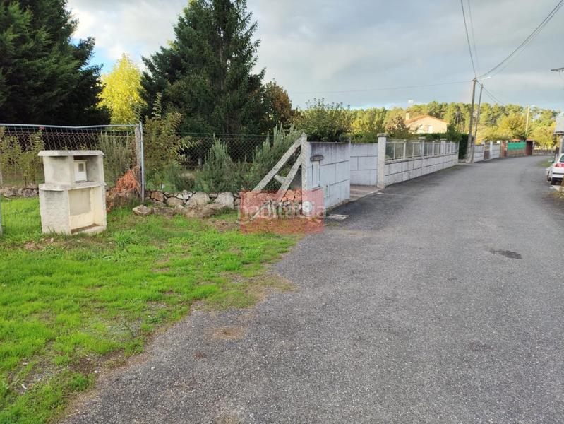 Foto ec52077d-e981-4418-a8bf-50c99a202b69. Chalet en San Cibrao das Viñas