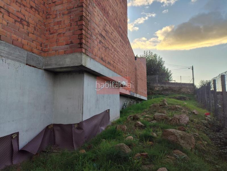 Foto ee7d53ce-badc-4fa6-bfbc-f19018e9e328. Chalet en San Cibrao das Viñas