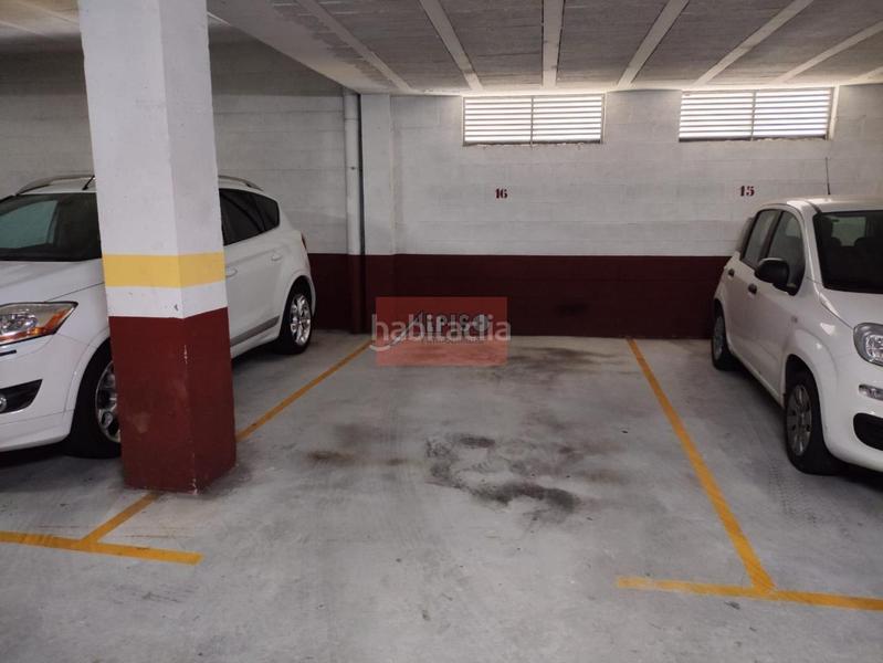 Foto 4b299a56-e27e-4300-abc6-bcf5fb17ea1f. Parking coche en San Cibrao das Viñas