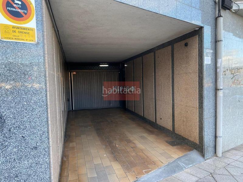 Foto 2c59aea8-4251-47f5-b9d8-e6454a17d050. Parking coche en Universidad Ourense