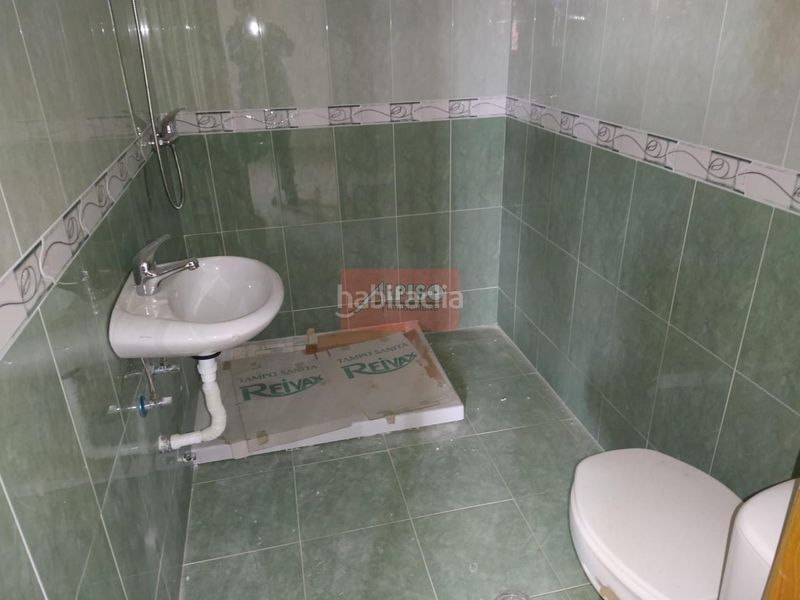 Foto a8a1b38d-73d6-4284-8254-f0ba17f53858. Casa adosada en Celanova