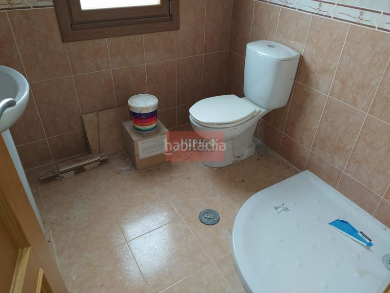 Foto b85fd101-e350-4d24-a1bd-7761693856c2. Casa adosada en Celanova